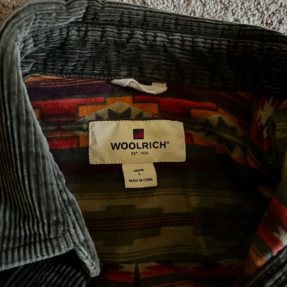 Woolrich Corduroy Heavyweight Fleece Lined Shacket - Picture 3 of 4